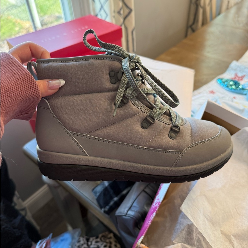 Cloudsteppers by Clarks Gray Sneakers